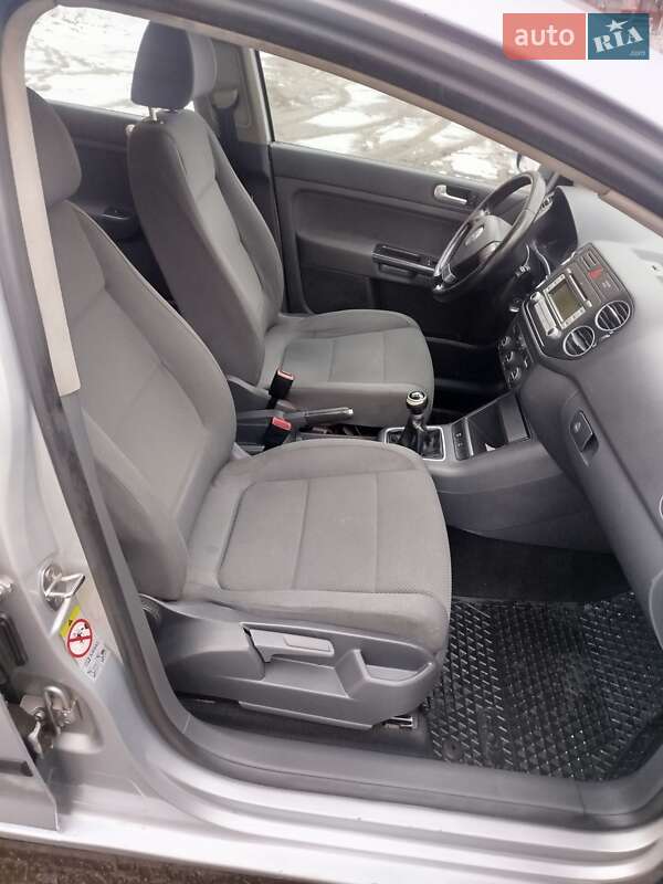 Хетчбек Volkswagen Golf Plus 2007 в Рівному