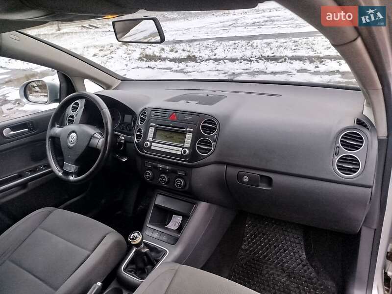 Хетчбек Volkswagen Golf Plus 2007 в Рівному