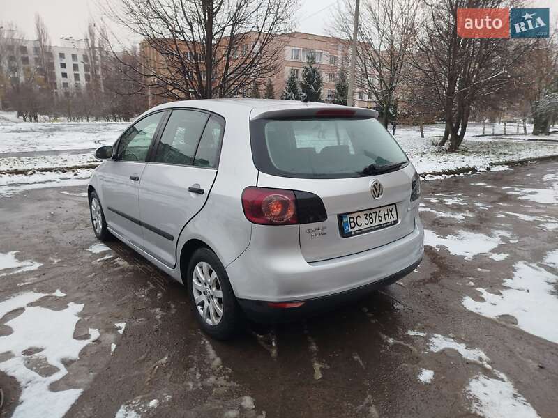 Хетчбек Volkswagen Golf Plus 2007 в Рівному