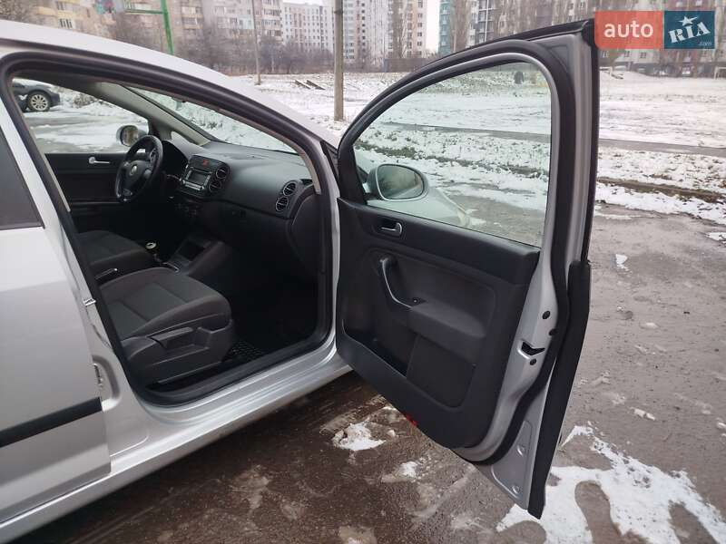 Хетчбек Volkswagen Golf Plus 2007 в Рівному