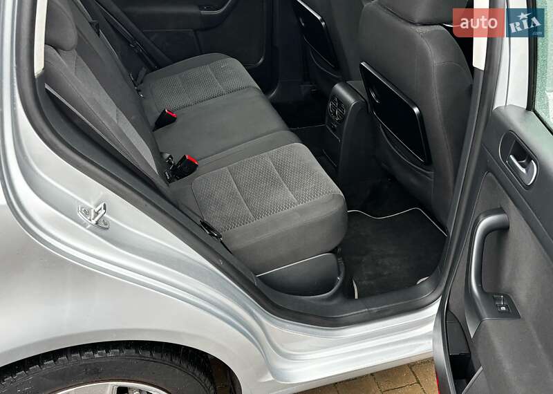 Хэтчбек Volkswagen Golf Plus 2010 в Красилове