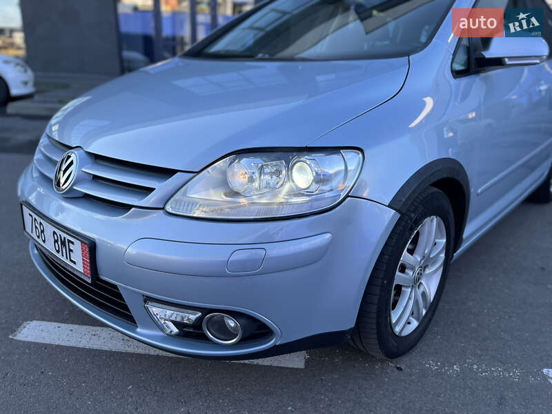 Хэтчбек Volkswagen Golf Plus 2008 в Мукачево