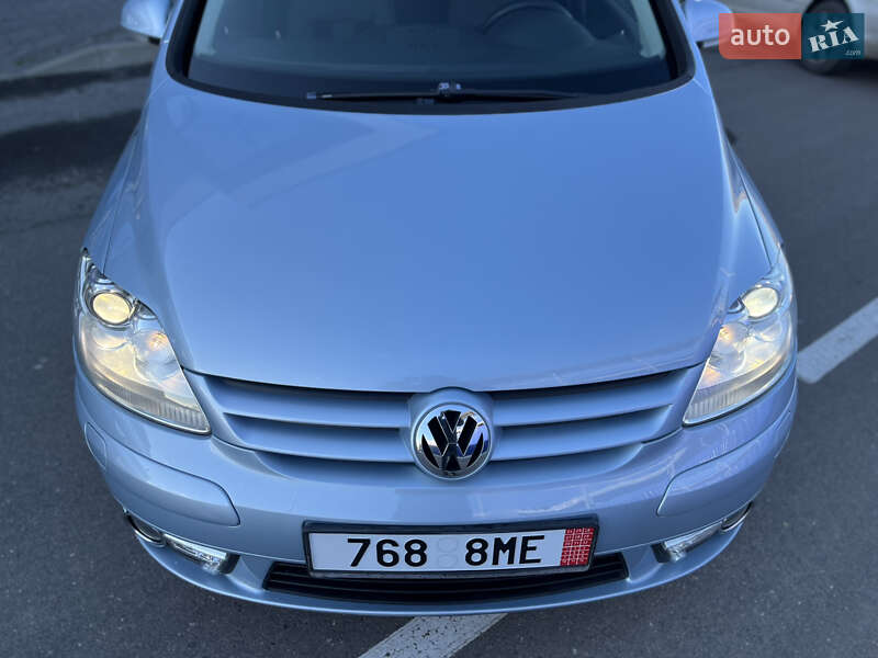 Хэтчбек Volkswagen Golf Plus 2008 в Мукачево