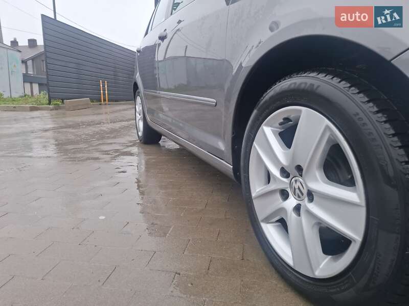 Хэтчбек Volkswagen Golf Plus 2009 в Белой Церкви