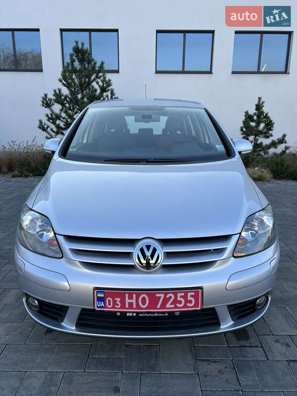 Хэтчбек Volkswagen Golf Plus 2008 в Луцке