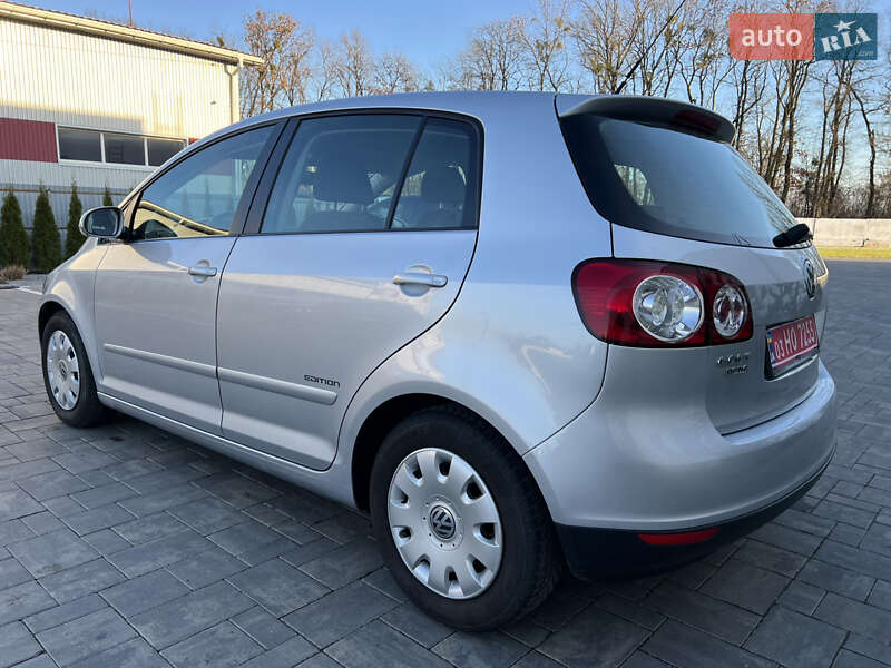 Хэтчбек Volkswagen Golf Plus 2008 в Луцке