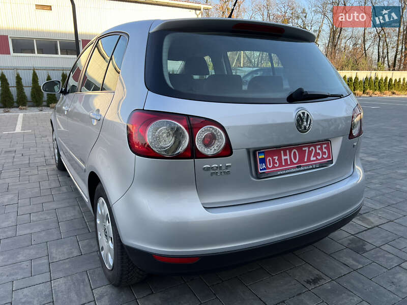 Хэтчбек Volkswagen Golf Plus 2008 в Луцке
