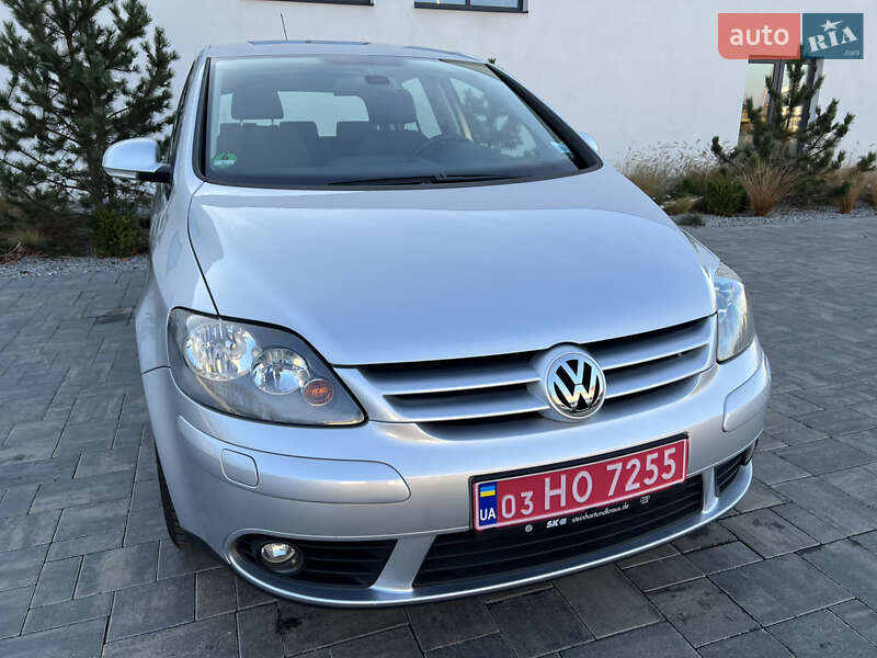 Хэтчбек Volkswagen Golf Plus 2008 в Луцке