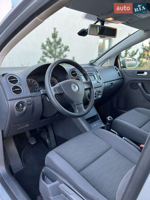 Хэтчбек Volkswagen Golf Plus 2008 в Луцке