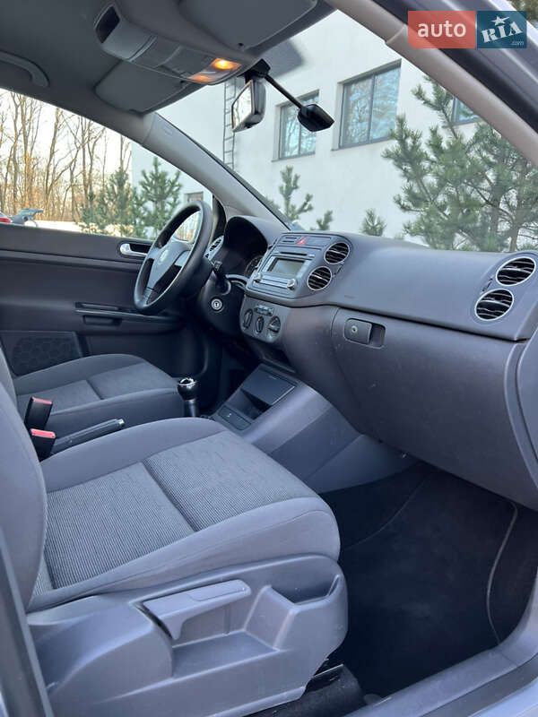 Хэтчбек Volkswagen Golf Plus 2008 в Луцке