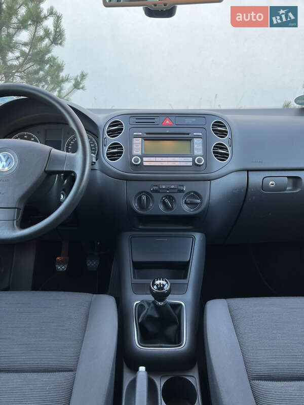 Хэтчбек Volkswagen Golf Plus 2008 в Луцке