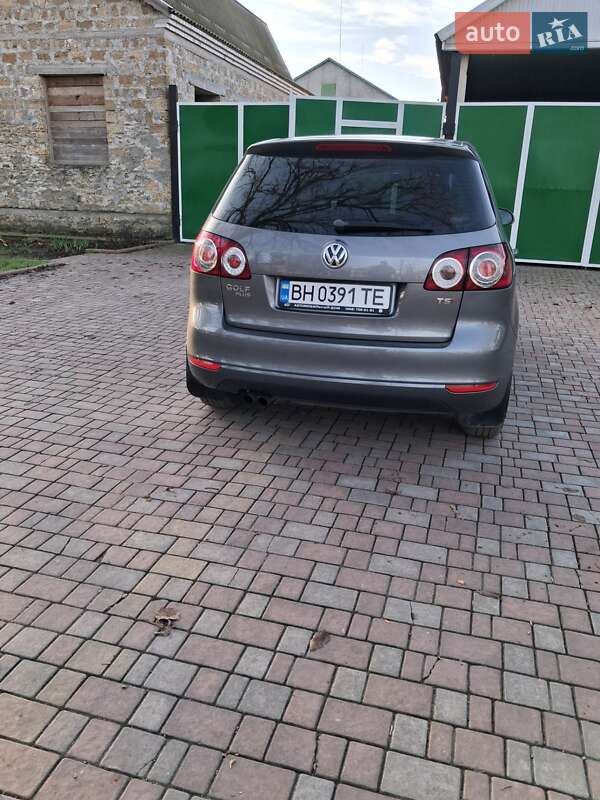 Хэтчбек Volkswagen Golf Plus 2011 в Одессе фото 3 Хэтчбек Volkswagen Golf Plus 2011 в Одессе
