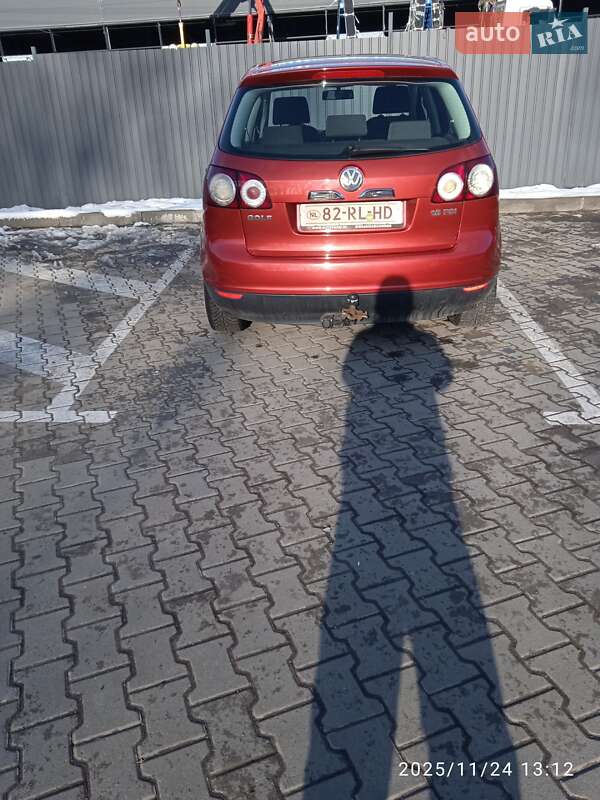 Хэтчбек Volkswagen Golf Plus 2005 в Городке