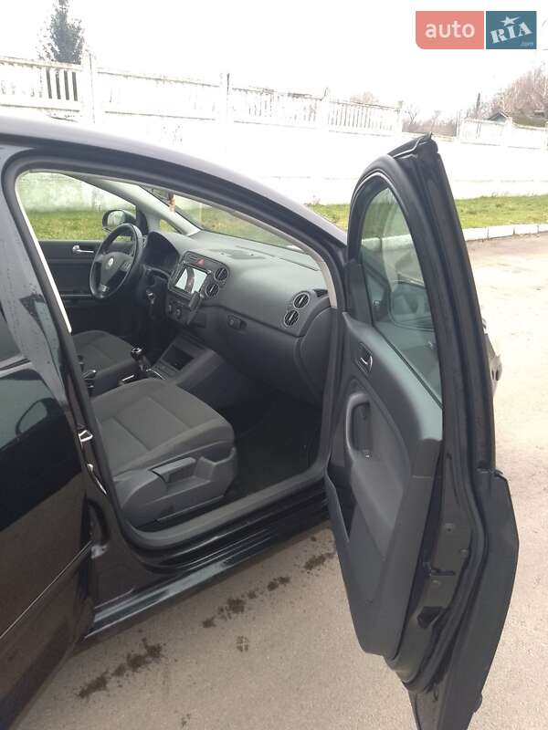 Хэтчбек Volkswagen Golf Plus 2008 в Прилуках