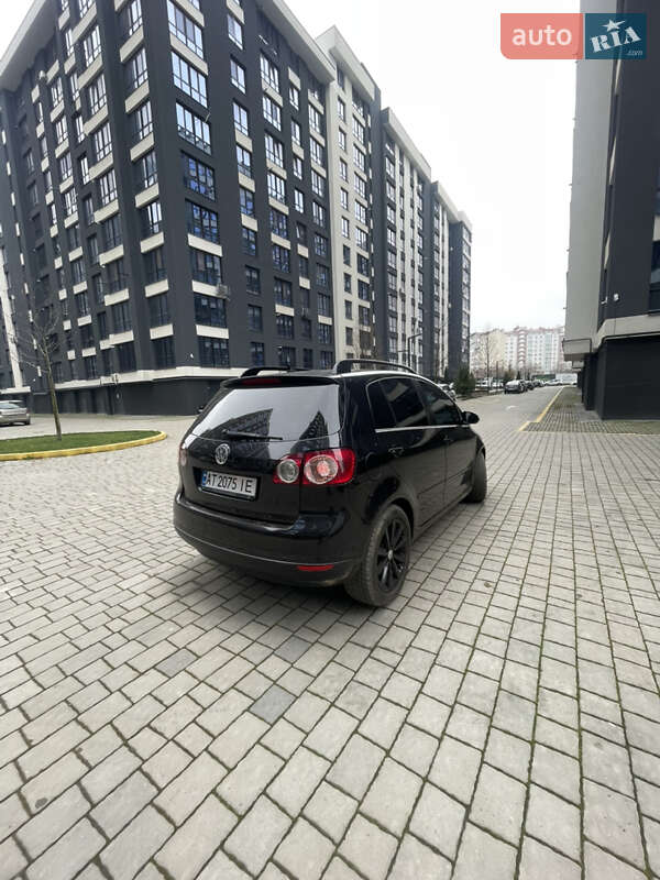Хэтчбек Volkswagen Golf Plus 2007 в Ивано-Франковске фото 8 Хэтчбек Volkswagen Golf Plus 2007 в Ивано-Франковске
