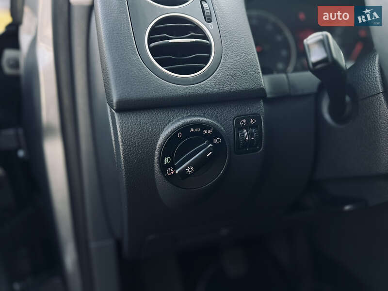 Хэтчбек Volkswagen Golf Plus 2009 в Полтаве