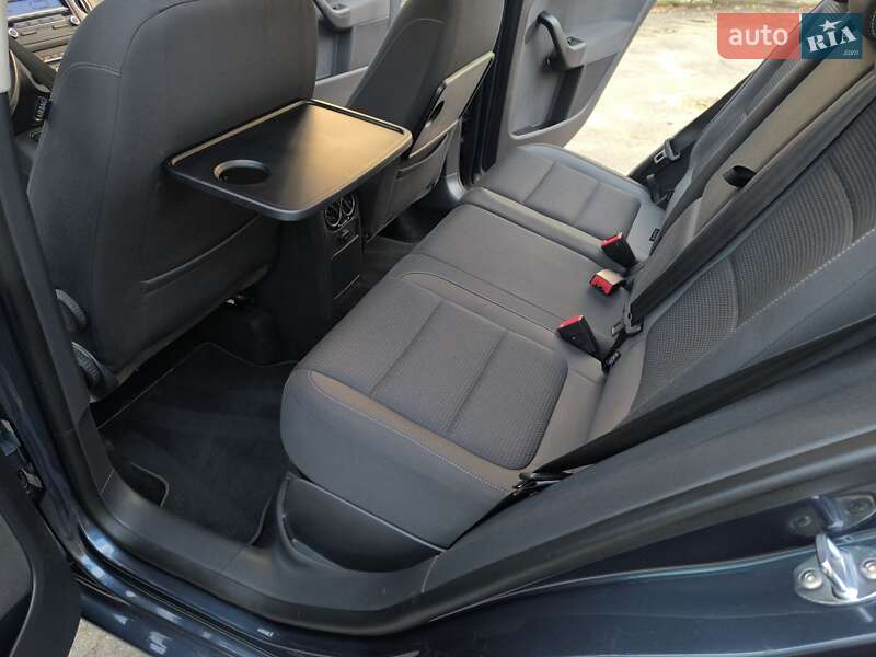 Хэтчбек Volkswagen Golf Plus 2011 в Ахтырке