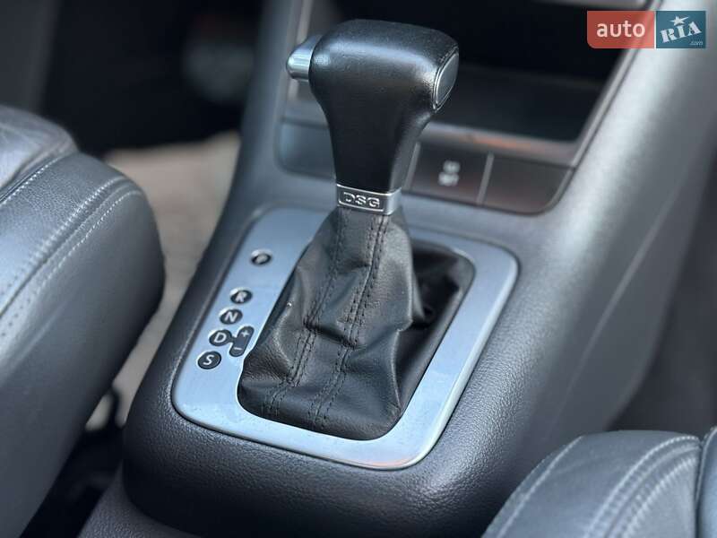 Хэтчбек Volkswagen Golf Plus 2008 в Новой Ушице