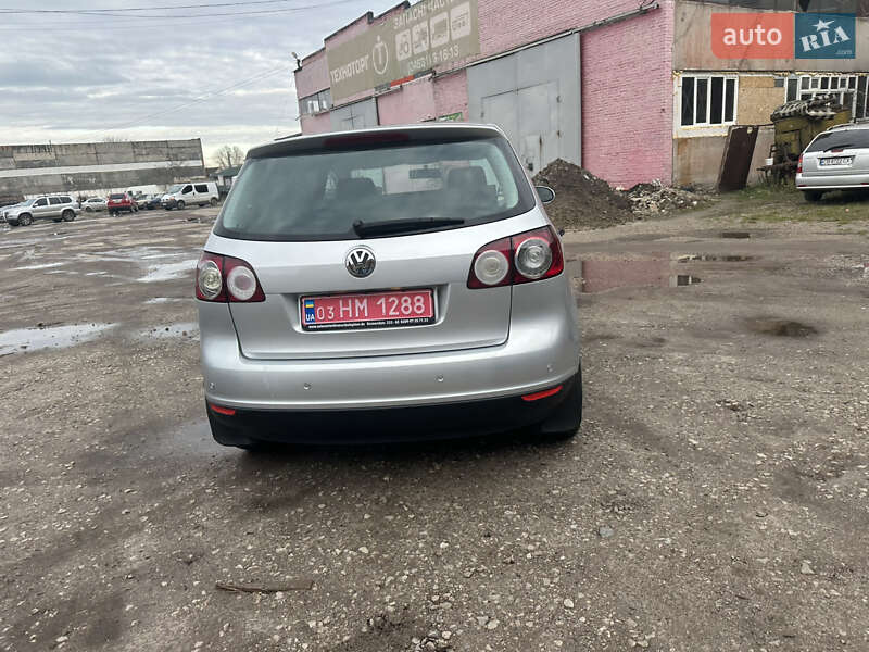 Хэтчбек Volkswagen Golf Plus 2005 в Нежине