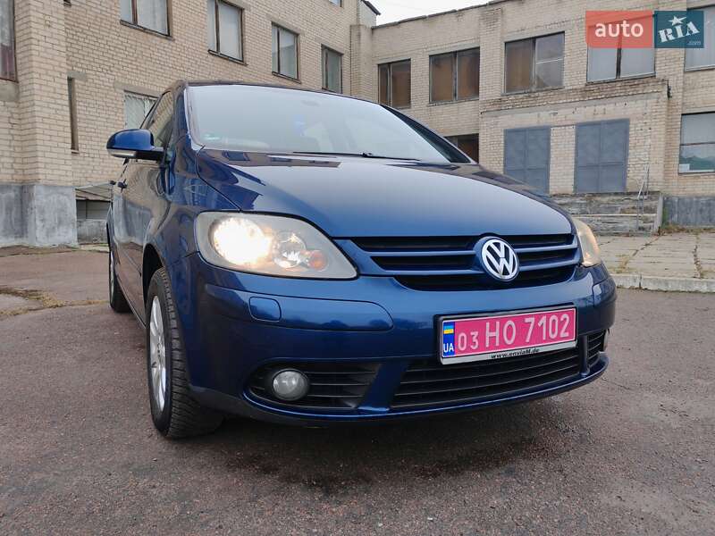Хэтчбек Volkswagen Golf Plus 2006 в Александрие