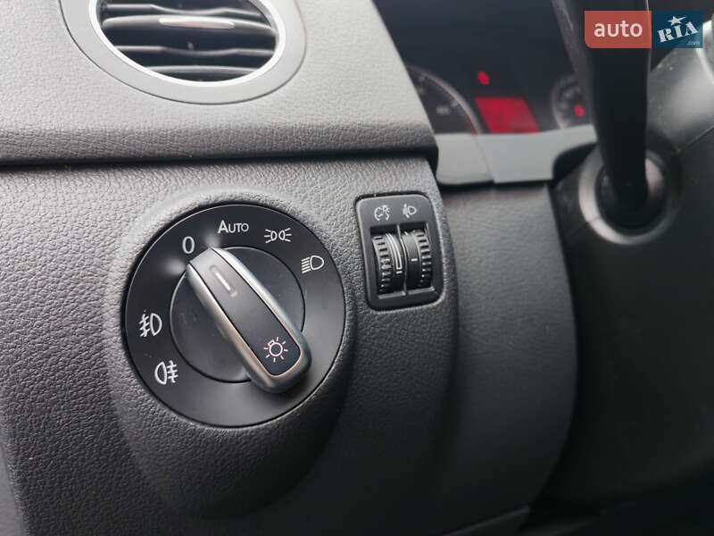 Хэтчбек Volkswagen Golf Plus 2006 в Александрие