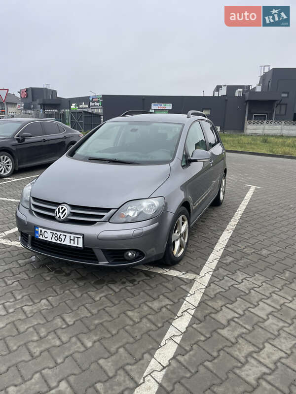 Хэтчбек Volkswagen Golf Plus 2008 в Луцке фото 10 Хэтчбек Volkswagen Golf Plus 2008 в Луцке