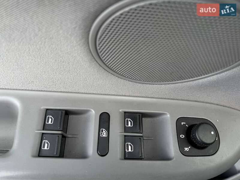 Хэтчбек Volkswagen Golf Plus 2006 в Виннице фото 9 Хэтчбек Volkswagen Golf Plus 2006 в Виннице