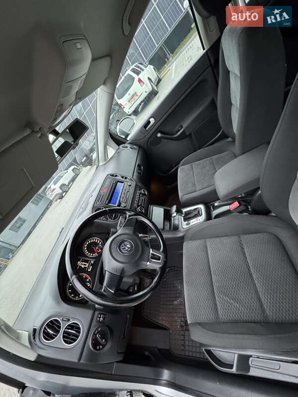 Хэтчбек Volkswagen Golf Plus 2009 в Владимире фото 53 Хэтчбек Volkswagen Golf Plus 2009 в Владимире