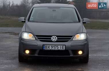 Хетчбек Volkswagen Golf Plus 2007 в Новій Ушиці