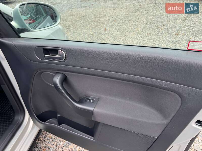 Хэтчбек Volkswagen Golf Plus 2010 в Полтаве фото 44 Хэтчбек Volkswagen Golf Plus 2010 в Полтаве