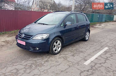 Хэтчбек Volkswagen Golf Plus 2008 в Киеве