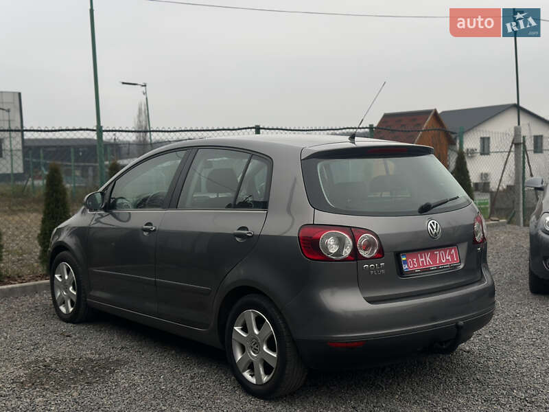 Хэтчбек Volkswagen Golf Plus 2006 в Виннице