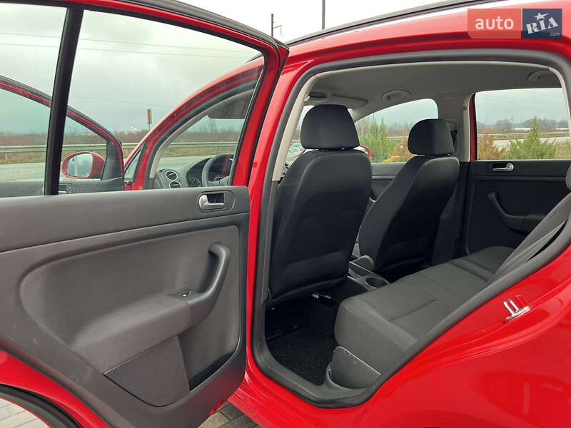 Хетчбек Volkswagen Golf Plus 2009 в Хусті фото 34 Хетчбек Volkswagen Golf Plus 2009 в Хусті