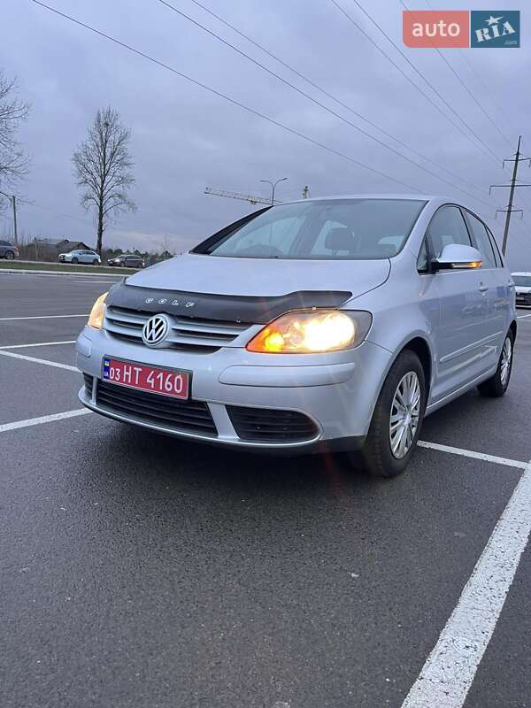 Хэтчбек Volkswagen Golf Plus 2006 в Луцке