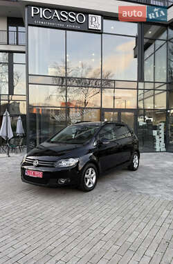 Хэтчбек Volkswagen Golf Plus 2010 в Ужгороде