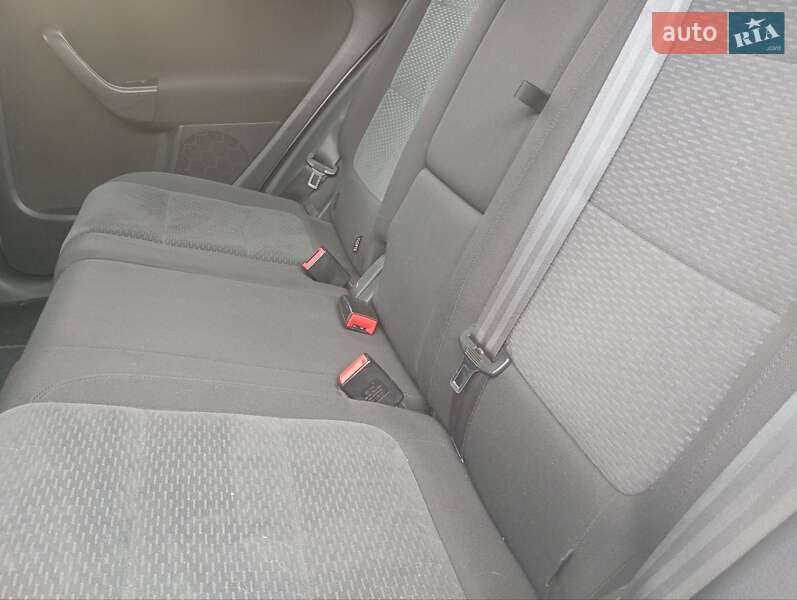 Хетчбек Volkswagen Golf Plus 2009 в Ізяславі