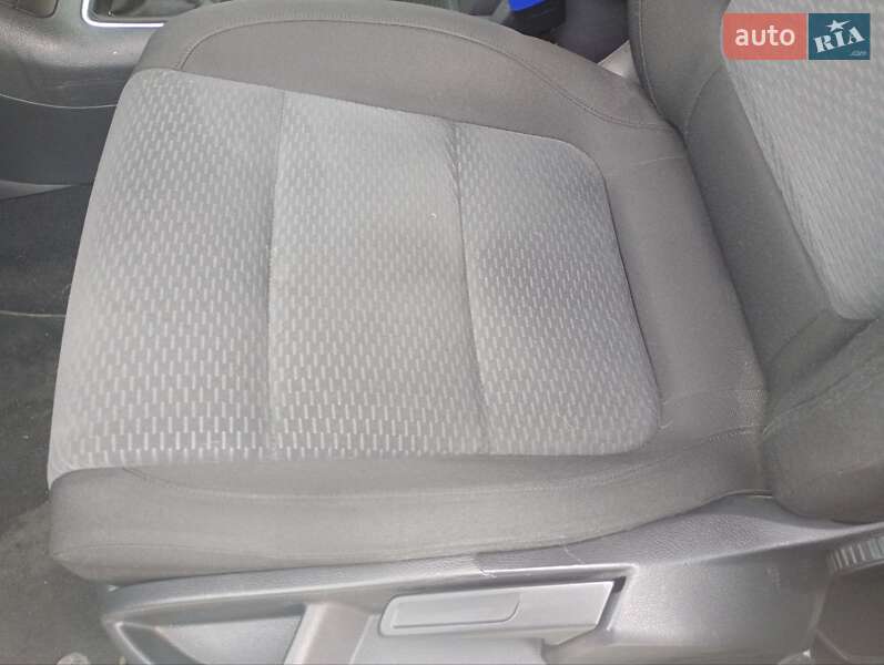 Хетчбек Volkswagen Golf Plus 2009 в Ізяславі