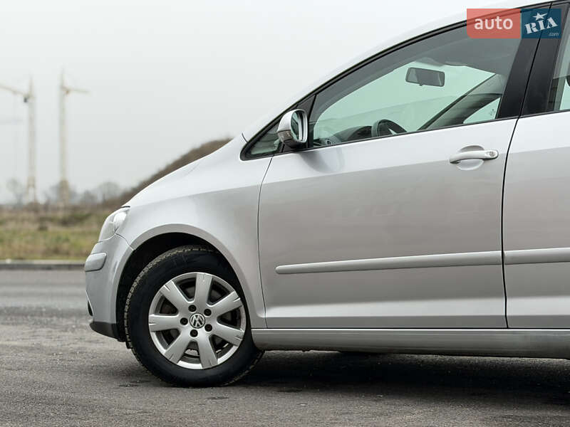 Хетчбек Volkswagen Golf Plus 2008 в Вінниці