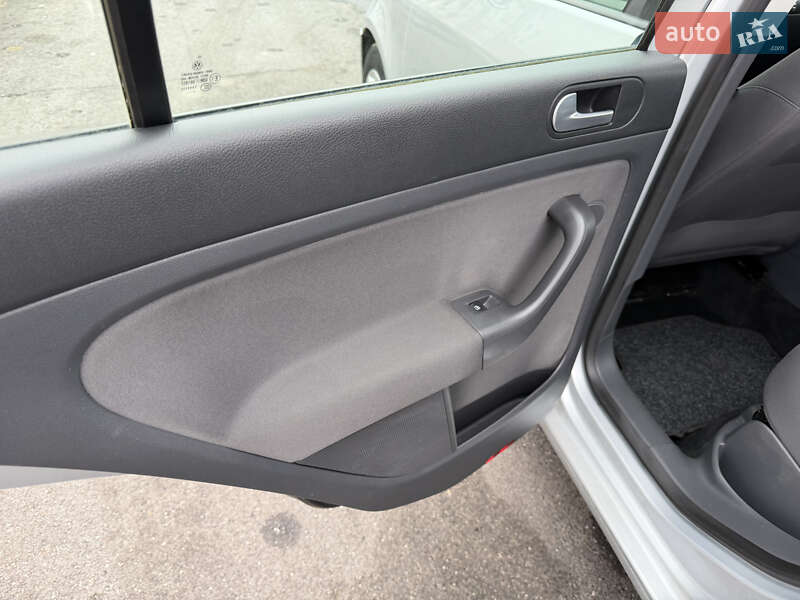 Хетчбек Volkswagen Golf Plus 2008 в Вінниці