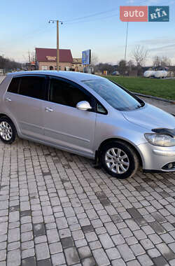 Хэтчбек Volkswagen Golf Plus 2005 в Белогорье