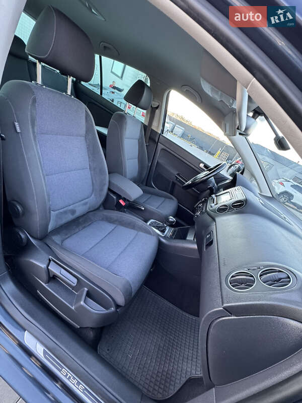 Хетчбек Volkswagen Golf Plus 2011 в Володимирі