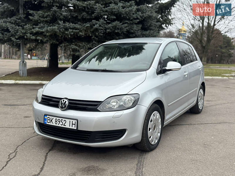 Volkswagen Golf Plus 2011