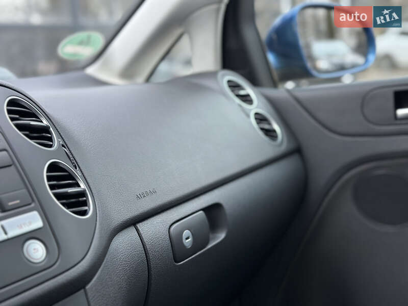 Хетчбек Volkswagen Golf Plus 2008 в Житомирі