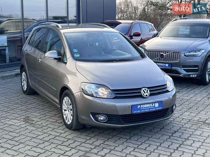 Хэтчбек Volkswagen Golf Plus 2009 в Нововолынске фото 3 Хэтчбек Volkswagen Golf Plus 2009 в Нововолынске