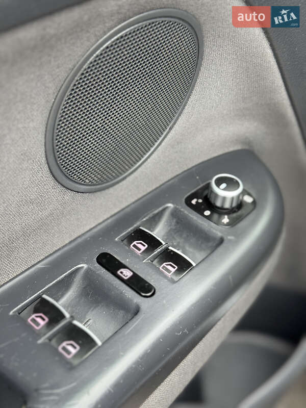 Хетчбек Volkswagen Golf Plus 2006 в Красилові