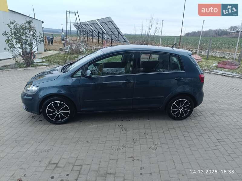 Хэтчбек Volkswagen Golf Plus 2006 в Городке