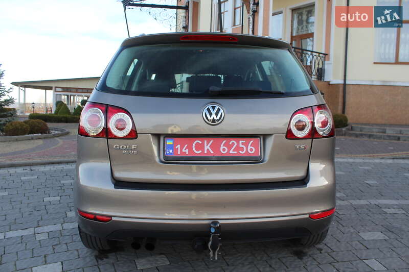 Хетчбек Volkswagen Golf Plus 2010 в Трускавці