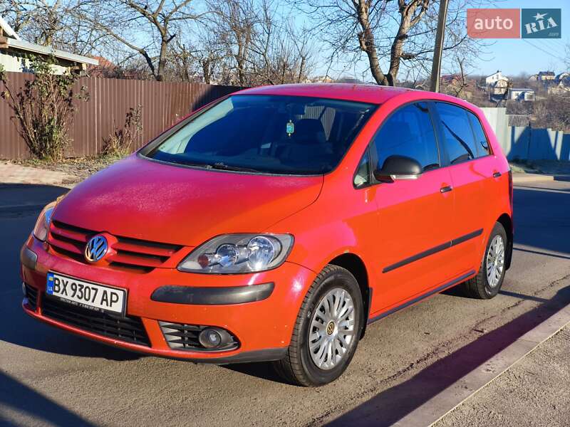 Хэтчбек Volkswagen Golf Plus 2008 в Хмельницком