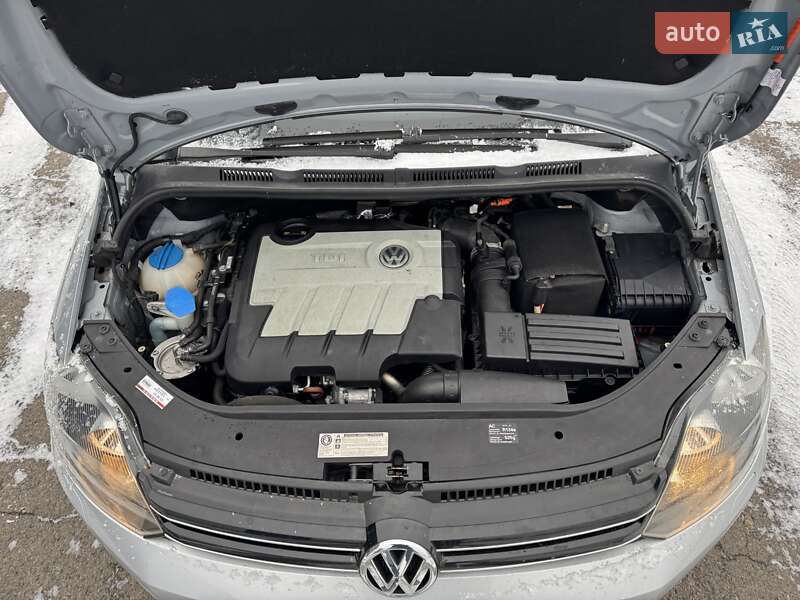 Хетчбек Volkswagen Golf Plus 2009 в Нововолинську