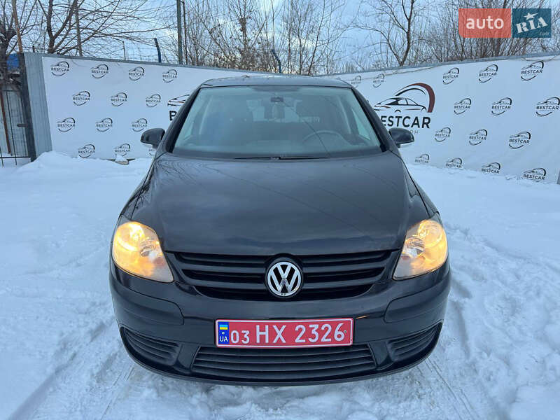 Хетчбек Volkswagen Golf Plus 2008 в Дніпрі